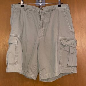Mens Covington cargo shorts 38